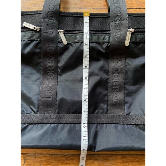 LESPORTSAC Large Black Shoulder Bag sz OS - Picture 9 of 13